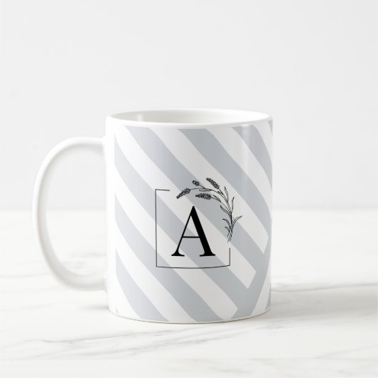 Elegante Lavender Sprigs Monogram-Tasse Kaffeetasse (Links)