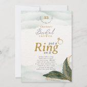 Elegante legt einen Ring auf die Brautparty-Tischk Einladung (Rückseite)