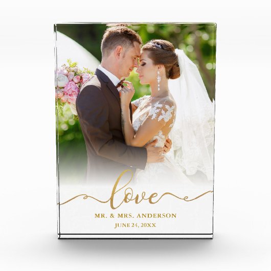 Elegante Liebe Gold Script Mr. and Mrs. Wedding Fotoblock (Vorderseite)