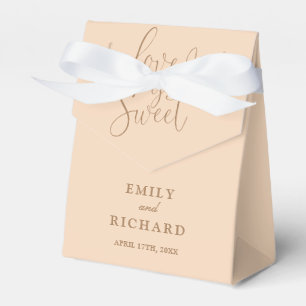 Elegante Liebe ist süße weiche Pfirsich-Hochzeit Geschenkschachtel