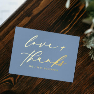 Elegante Liebe und Dank Script Wedding Dusty Blue Folien Feiertagspostkarte