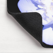 Elegante, lila bläuliche Blume Mousepad (Ecke)
