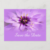 Elegante lila Blume Save the Date Postkarte (Vorderseite)