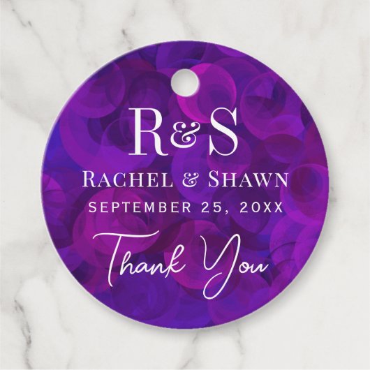 Elegante Lila Chic Moderne Monogram Wedding Geschenkanhänger (Vorderseite)