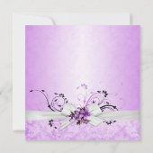 Elegante Lila Flora Ribbon Damask Hochzeitsempfang Einladung (Rückseite)