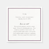 Elegante Lila Monogram Moderne Hochzeit Serviette (Vorderseite)