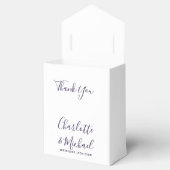 Elegante Lila Signature Script Hochzeit Geschenkschachtel (Geöffnet)