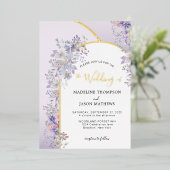 Elegante Lila Smoky Gray Floral Gold Arch Wedding Folieneinladung (Stehend vorne)