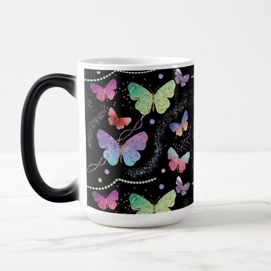 Elegante Lila und blaue Schmetterlinge Verwandlungstasse (Links)