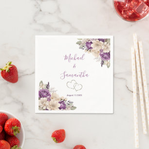Elegante lila und elfenbeinfarbene Hochzeitsrose Serviette