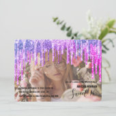 Elegante lila und rosa Glitzer Tropfen 16 . Geburt Einladung (Stehend Vorderseite)