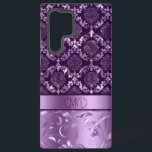 Elegante, lila und schwarze Blumendamasken und Wir Samsung Galaxy Hülle<br><div class="desc">Bild von lila und schwarzen Blumendamken und Wirbel. Benutzerdefiniertes Monogramm.</div>