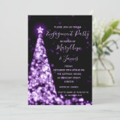 Elegante Lila Weihnachtsbaum-Engagement-Partei Einladung (Stehend Vorderseite)