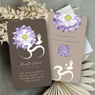 Elegante Lotosblume in Lila Spirituelles Yoga Om L Visitenkarte
