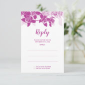 Elegante Magenta Orchids Hochzeitstorte RSVP Karte (Stehend Vorderseite)