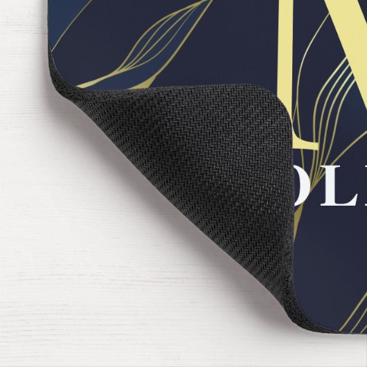 Elegante Marine & Gold Men Monogram Mousepad (Ecke)