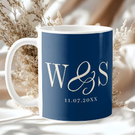 Elegante marineblaue Hochzeitspaare Kaffeetasse