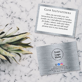 Elegante metallische Silberpflegemarke