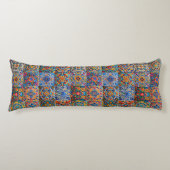 Elegante mexikanische Talavera-rote gelbe Fliesen Seitenschläferkissen (Vorderseite)