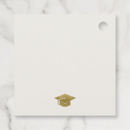 Elegante Minimal Gold Typografy Graduation Cap Geschenkanhänger (Rückseite)