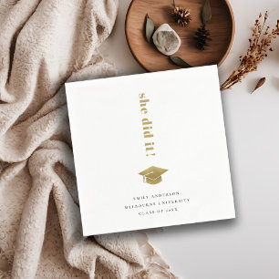Elegante Minimal Gold Typografy Graduation Cap Serviette