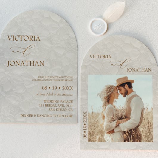 Elegante Minimal Terracotta Neutrale Hochzeit Einladung