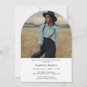 Elegante Minimalistisch Graduation Party Einladung (Rückseite)