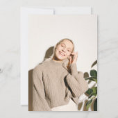 Elegante Minimalistisch Peach Foto Graduation Part Einladung (Rückseite)