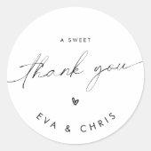 Elegante Minimalistisch Wedding a Sweet Danke Runder Aufkleber (Vorderseite)