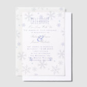 Elegante Minimalistische Blaue Snowflake Winterhoc Pergament Einladungen (Versetzt)