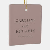 Elegante Minimalistische Dusty Mauve Calligraphy W Keramikornament (Rechts)