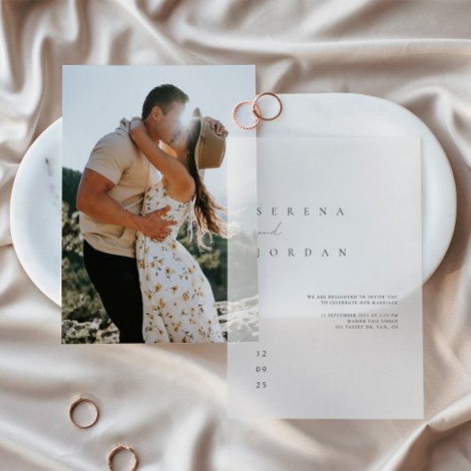 Elegante Minimalistische Elfenbeinhochzeit Einladu Pergament Einladungen