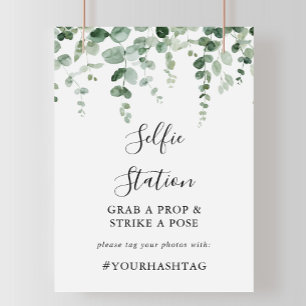 Elegante minimalistische Eukalyptus-Selfie-Station Poster