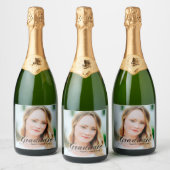 Elegante Minimalistische Script-Foto-Graduation-Pa Schaumweinetikett (Flaschen)