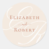 Elegante Minimalistische Terracotta Monogram Weddi Runder Aufkleber (Vorderseite)