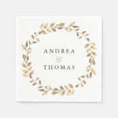 Elegante Modern Gold Leaf Wreath Engagement Party Serviette (Vorderseite)