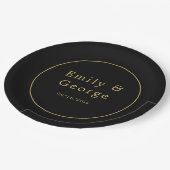 Elegante moderne Black and Gold Luxury Chic Weddin Pappteller (Schrägansicht)