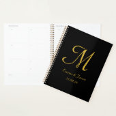 Elegante moderne Black Gold Monogram Script Hochze Planer (Anzeige)