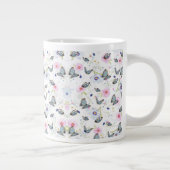 Elegante moderne Blume und Schmetterlingsmuster Jumbo-Tasse (Rechts)