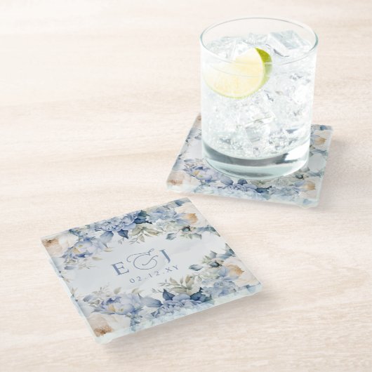 Elegante Moderne Botanische Hochzeit der Blauen Fl Glasuntersetzer (Schrägansicht)