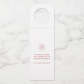 Elegante moderne, handgeschriebene Script Red Corp Flaschenanhänger (Rückseite)