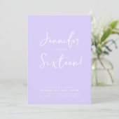 Elegante moderne Minimal Script Sweet 16 Lavender Einladung (Stehend Vorderseite)