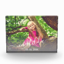 Elegante moderne niedliche Mädchenname & Foto