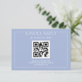 Elegante Moderne Pastel Blue Wedding RSVP Karte (Stehend Vorderseite)