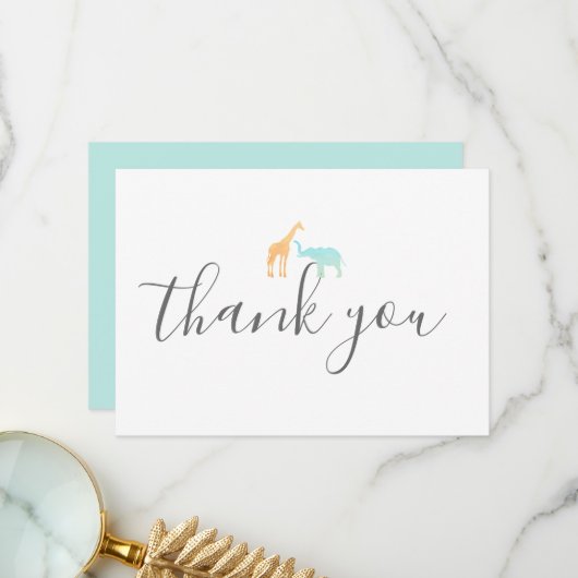 Elegante moderne Script Giraffe Elephant Baby Show Dankeskarte (Vorderseite/Rückseite Beispiel)