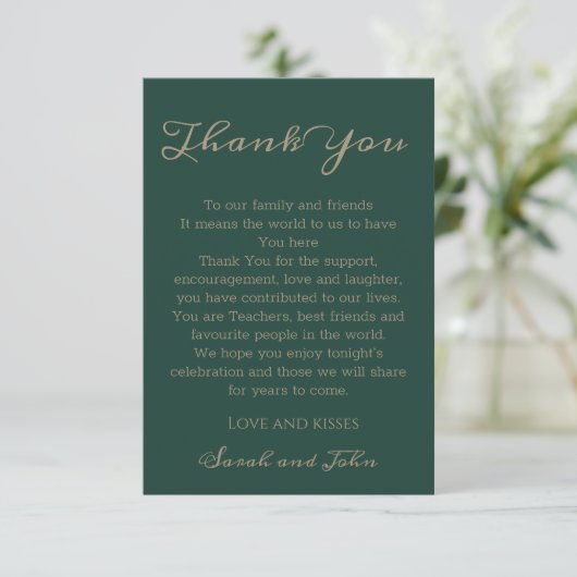 Elegante Moderne Smarald Green Script Wedding Dankeskarte (Stehend Vorderseite)