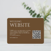 Elegante moderne Walnut Brown Wedding Begleitkarte (Stehend Vorderseite)
