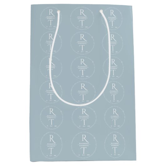 Elegante, moderne White Gray Monogram Wedding Mittlere Geschenktüte (Vorderseite)