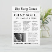 Elegante moderne Zeitungs-Babydusche Einladung (Stehend Vorderseite)