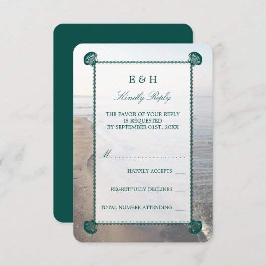 Elegante Mongram & Aquamarin Scallop Beach Hochzei RSVP Karte (Vorne/Hinten)